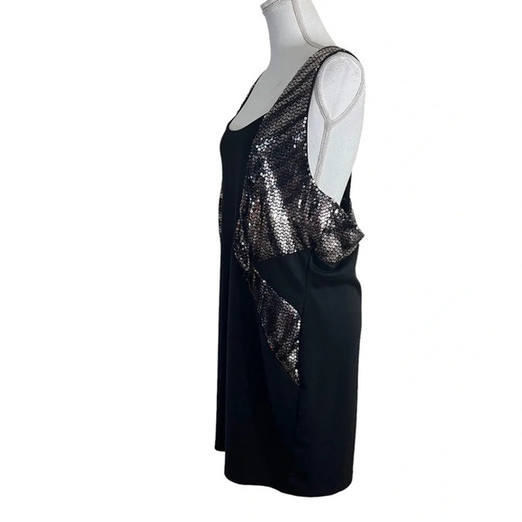 Fashion to Figure Black Dress Silver Sequins Plus Size 3X Racerback Knee Length - Picture 2 of 8
